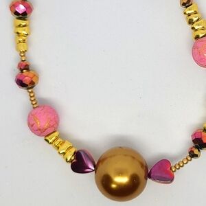 🆕️ Pink Heart & Gold Beaded Bracelet